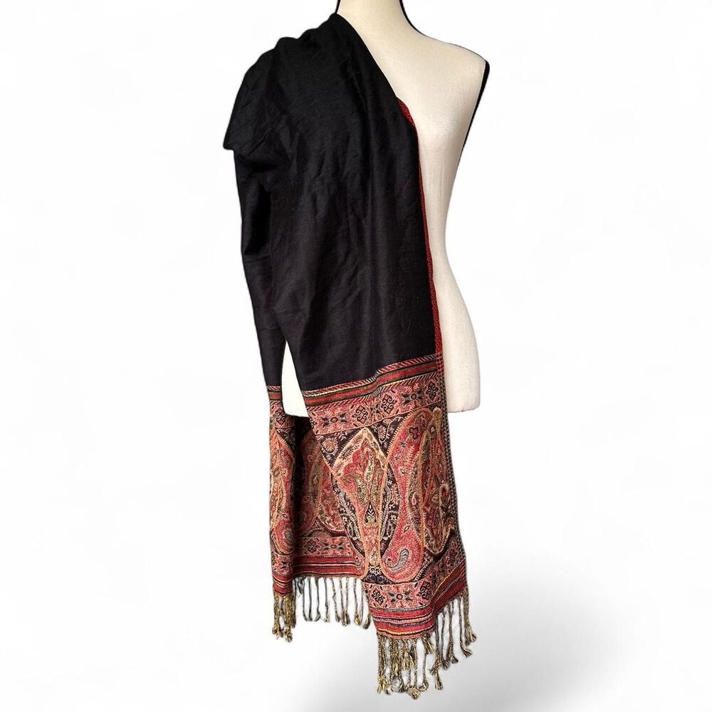Women's Black Paisley Print Scarf with Tassels